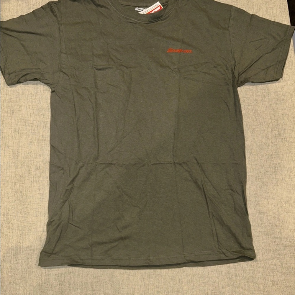 Snap Dark Green Men's Short Sleeve Tee